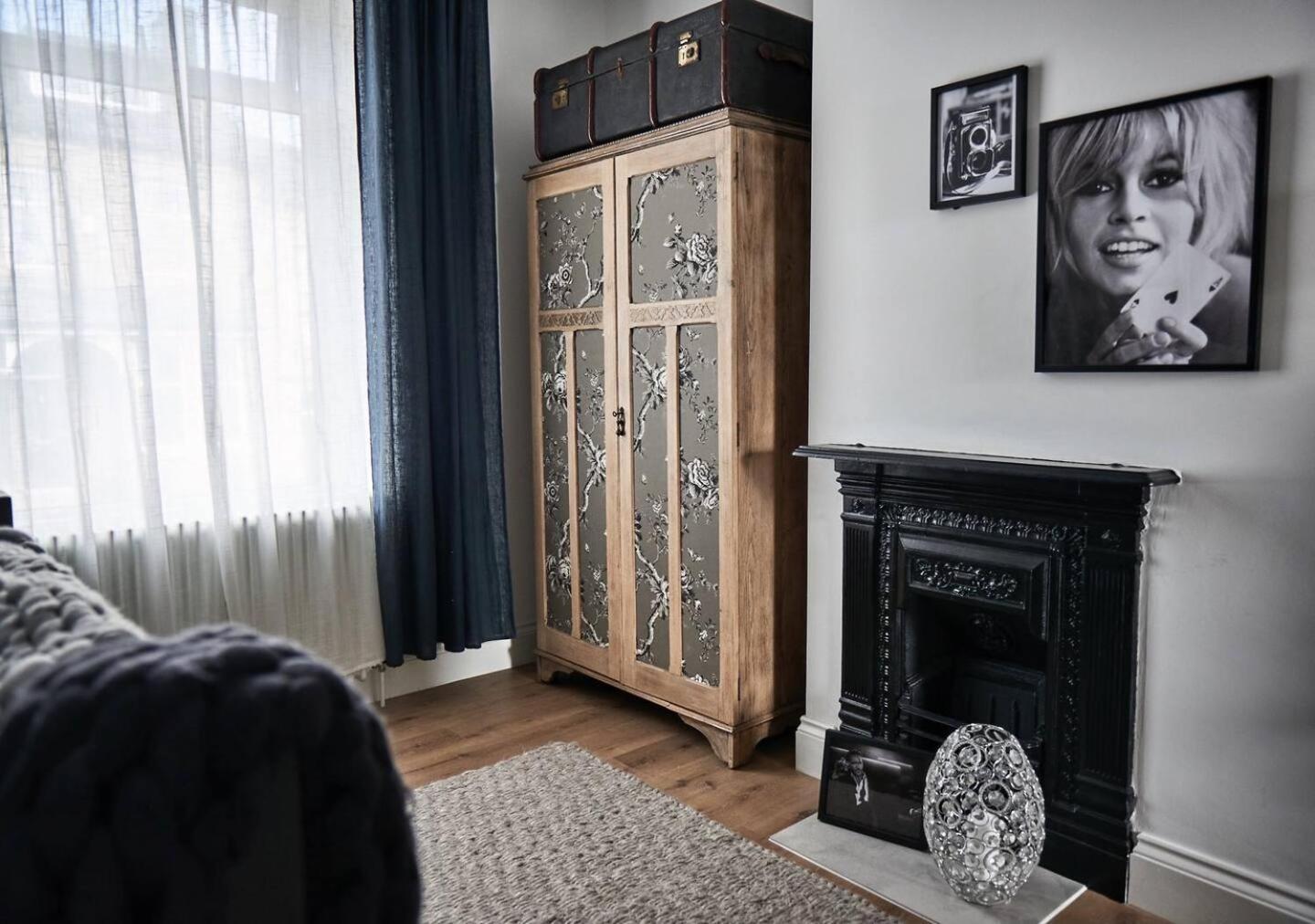 Pendle-Walking-3 Bed- Exec Contractor & Long Stay! コルネ エクステリア 写真